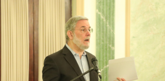 realiza reunión para rendición cuentas de Danilo Medina